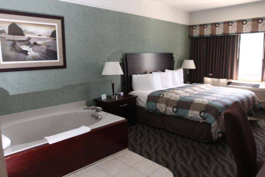 Days Inn&Suites by Wyndham Rochester Hills MI Zimmer foto